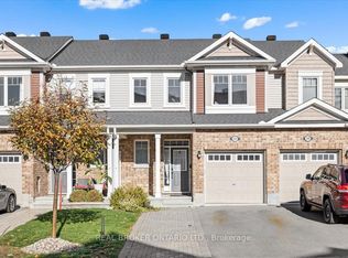 504 Broadleaf St, Ottawa, ON K4A 1A4