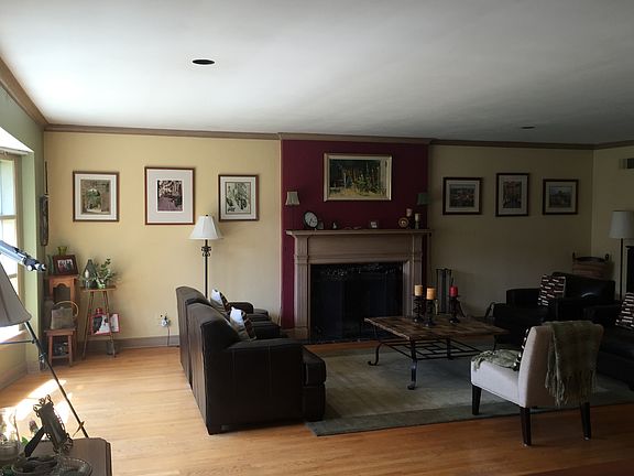 4th image of 5217 Clausen Ave