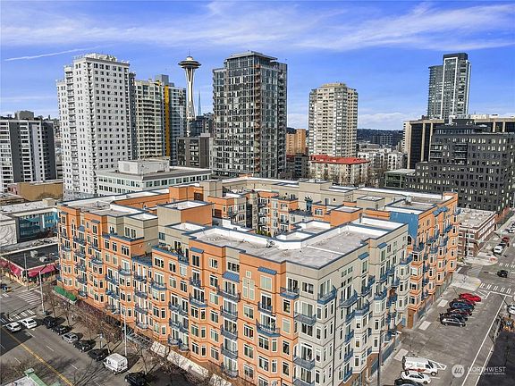 Belltown Court