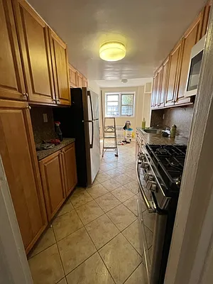 Rented by Queens Apartments Realty LLC | media 1