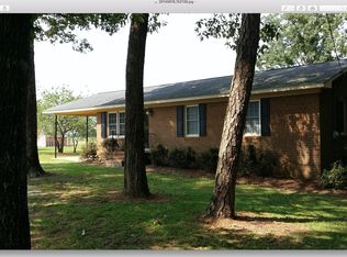 1059 Auctioneer Rd, Clinton, NC 28328