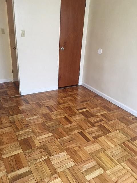 1st image of 16633 89th Ave APT 4K