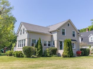 103 Maple Rd, Longmeadow, MA 01106