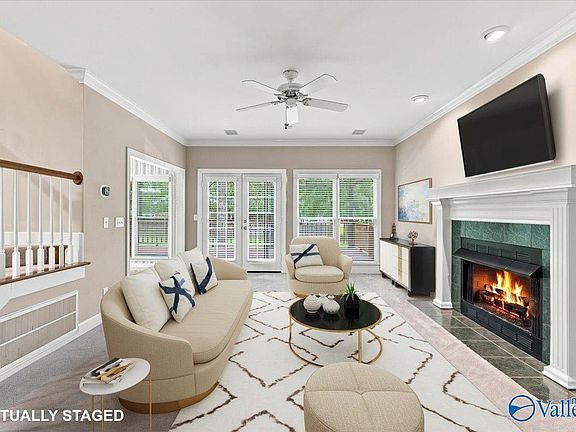 3rd image of 127 Turtle Bend Dr