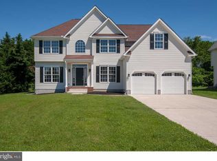 394 Mannering Dr, Dover, DE 19901