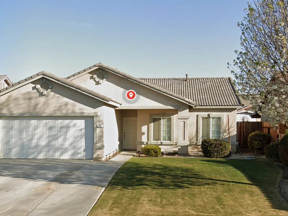 714 Bora Bora Ln
