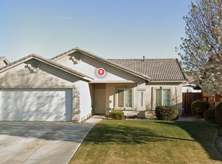 714 Bora Bora Ln, Bakersfield, CA