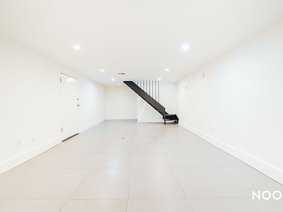 5th image of 26 Lefferts Pl APT 1F