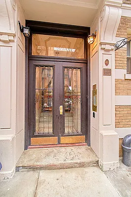 Rented by Living New York | media 21