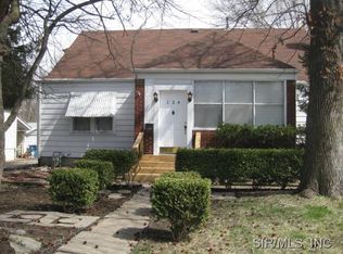 124 E Elm St, Alton, IL 62002