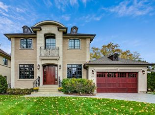 3528 Thornwood Ave, Wilmette, IL 60091