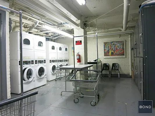 Rented by Bond New York | media 26