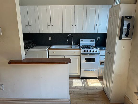 4th image of 46A Windsor Pl