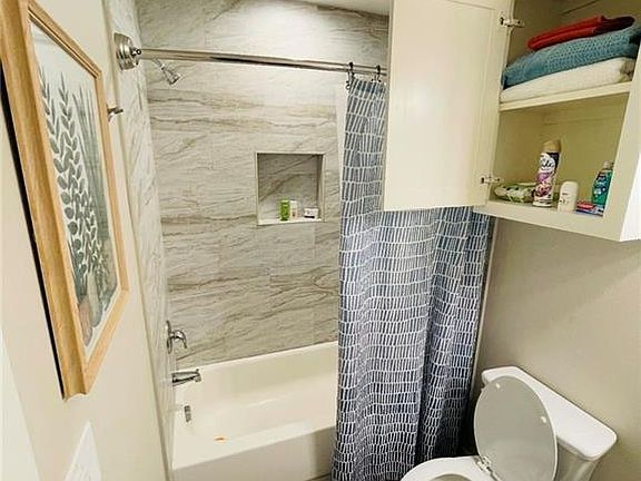 4th image of 2304 Taxco Ct APT 2