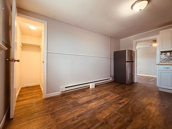 Very Large Kitchen with Closet 1 of 2
