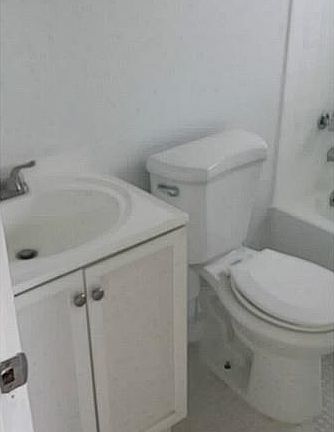 3rd image of 20840 NW 28th Ct
