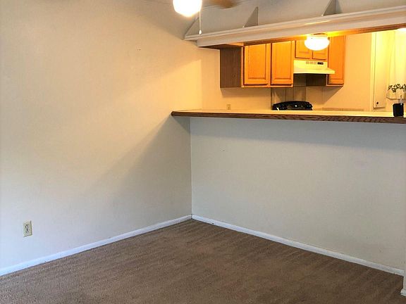 3rd image of 11015 Mount Boracho Dr APT B