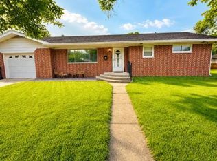 1140 S 23rd St, Terre Haute, IN 47803