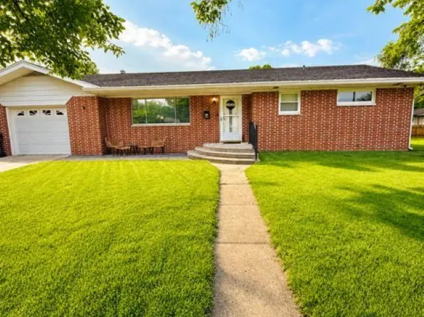 1140 S 23rd St, Terre Haute, IN 47803