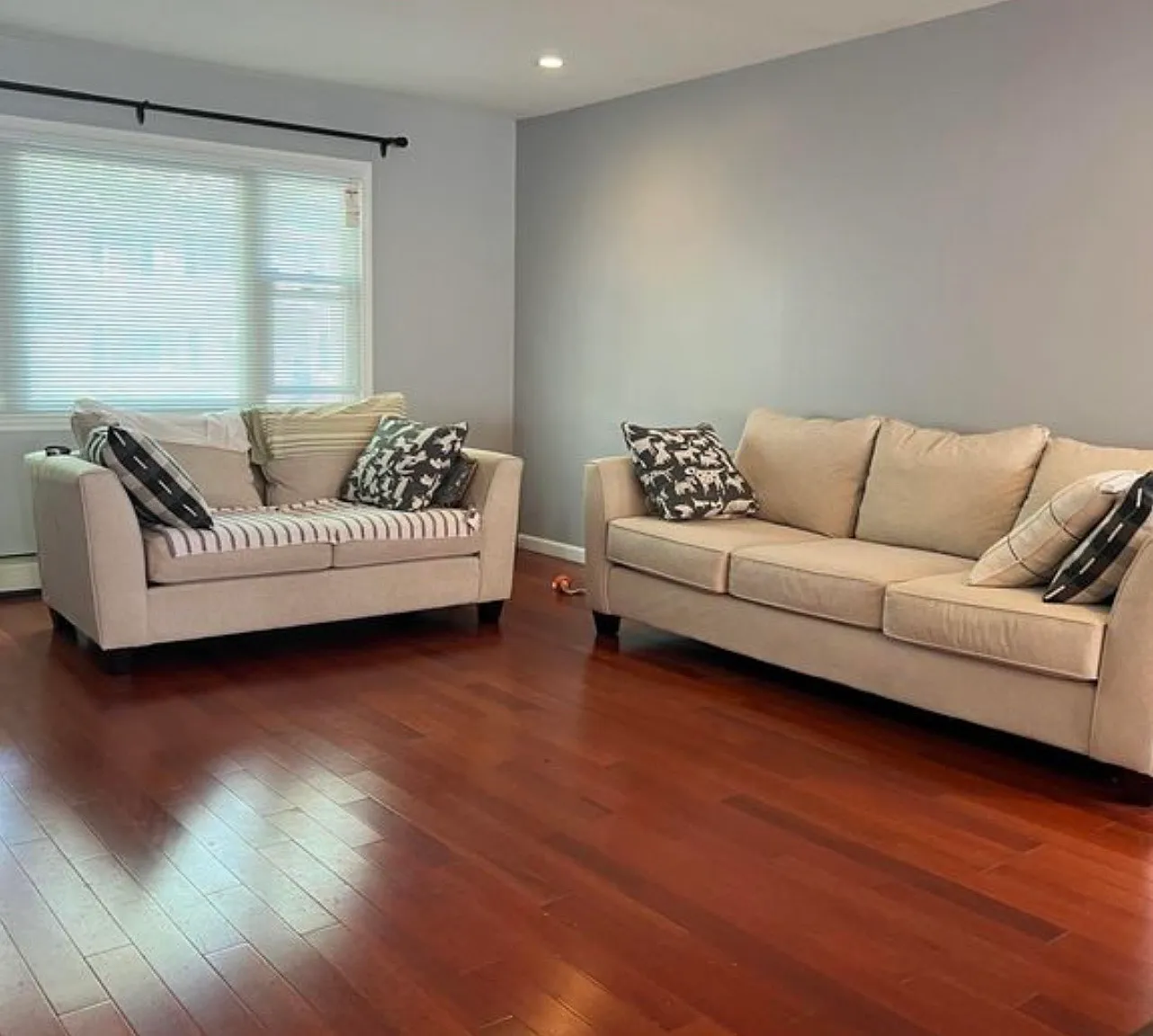 3 bed, 1600 sqft, $4,350 — Photo 3