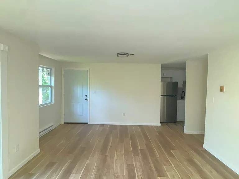 635 E Seneca Tpke #13 — Photo 3