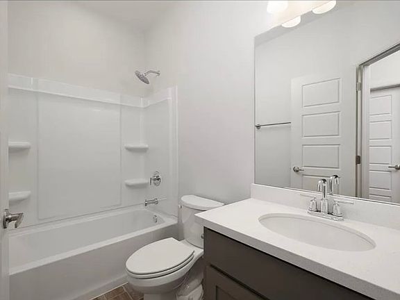 5th image of 1412 Sonador Dr
