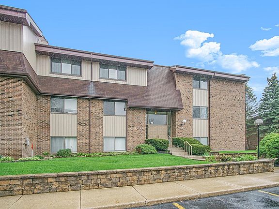 2nd image of 1516 Marigold Way APT 603