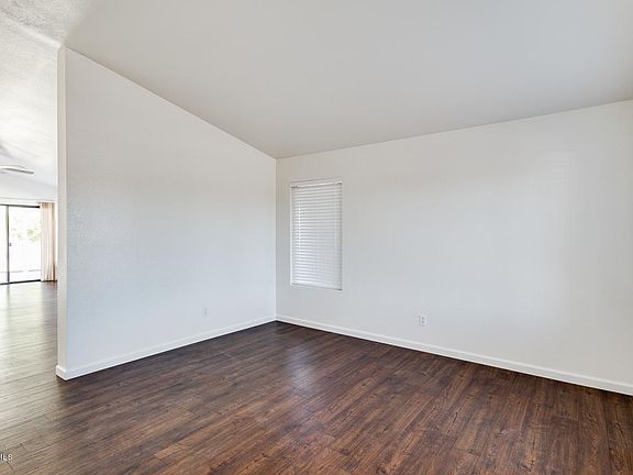 5th image of 3138 W Via Montoya Dr