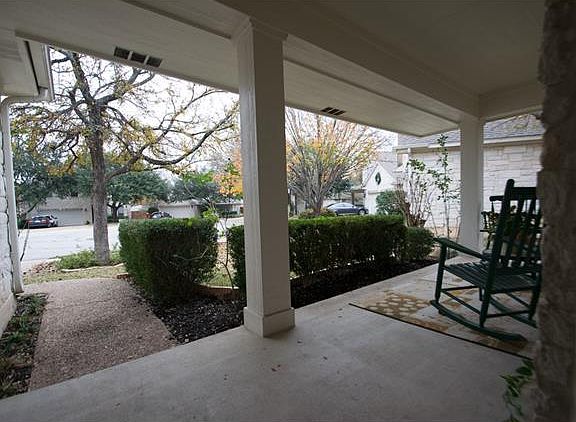 4th image of 2004 Kimbrook Dr
