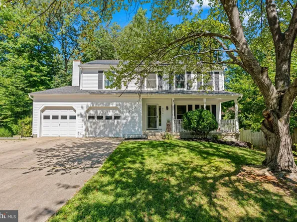 8676 Concord Dr, Jessup, MD 20794