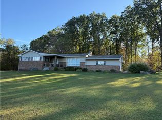 660 Swamp Rd, Clymer, PA 15728