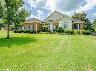 11144 Lake Cir, Daphne, AL 36526