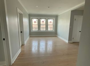 5659 N Rockwell St #1, Chicago, IL 60659