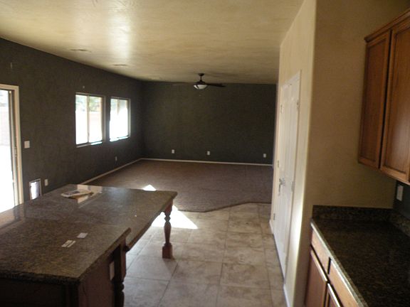 5th image of 4131 E Firestone Dr