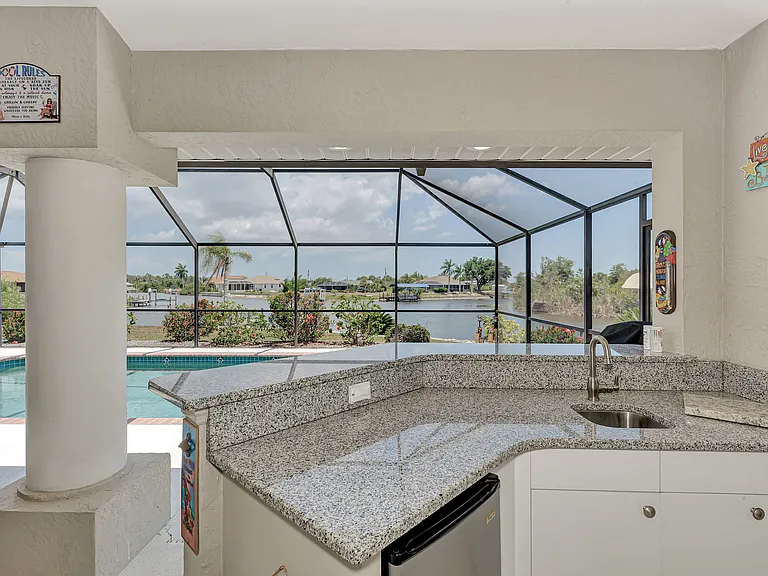9492 Migue Cir — Photo 14