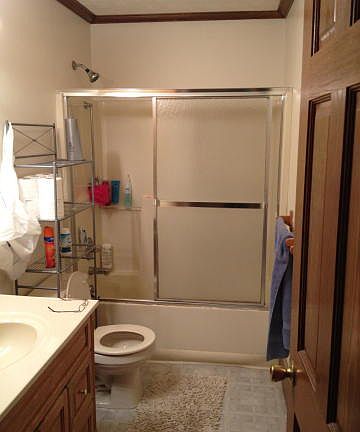 4th image of 150 N West St