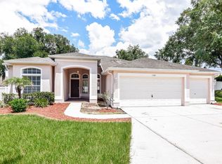 1705 Cresswell Manor Ct, Dover, FL 33527