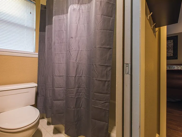 408 Club Villa — Photo 21