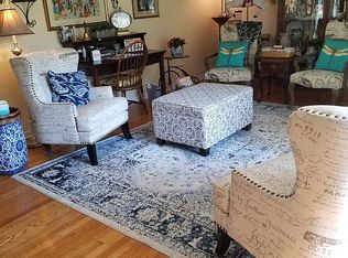 407 N Maple St, Prospect Heights, IL 60070