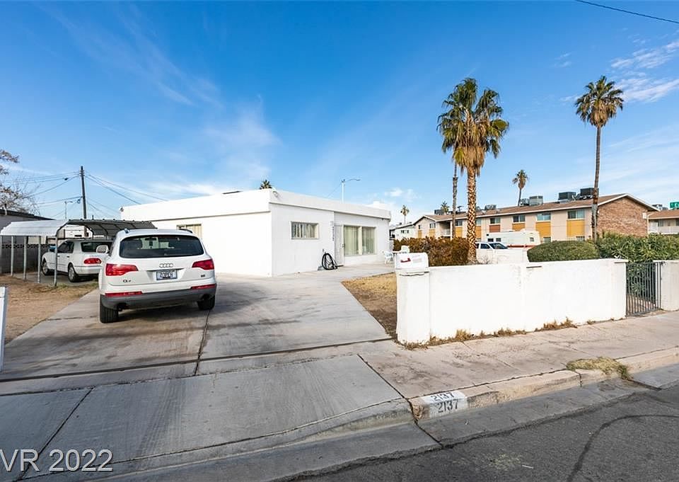 1st image of 2137 Wengert Ave