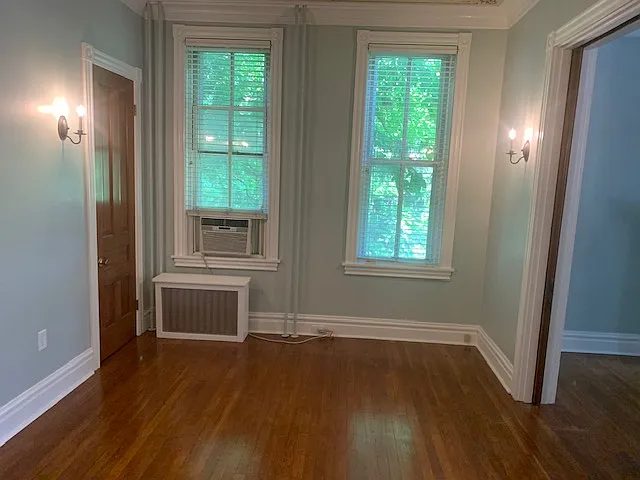 558 S Hanover St #1 — Photo 8