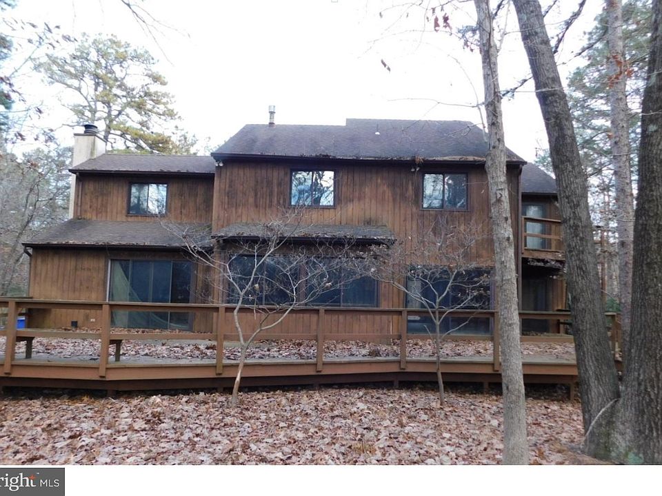 2nd image of 28 Glen Lake Dr