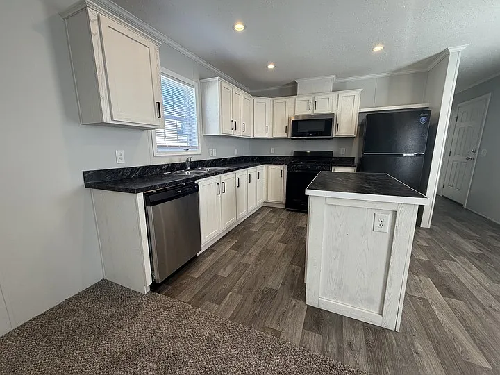 38000 Le Chateau Blvd #476 — Photo 7