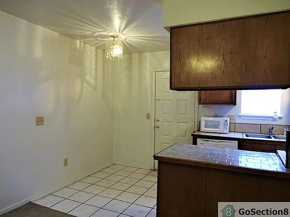 2nd image of 6100 Macarthur Park Ln APT 1705