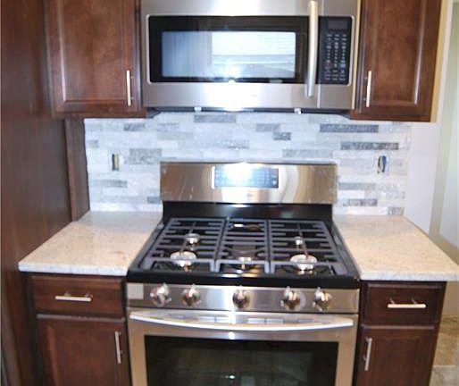 3rd image of 811 Orlando Ave