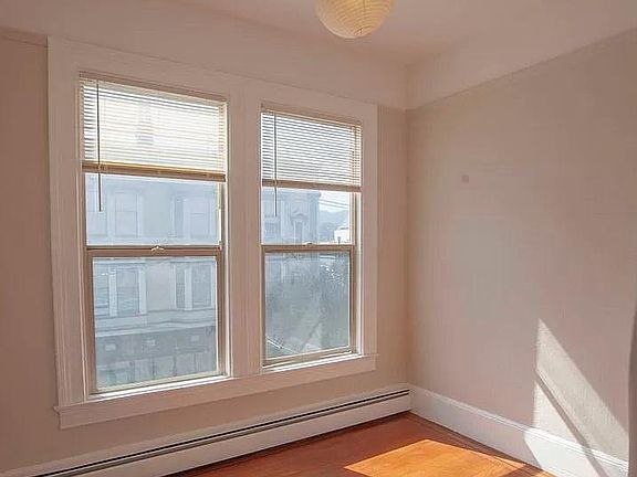 2nd image of 703 Baker St #703
