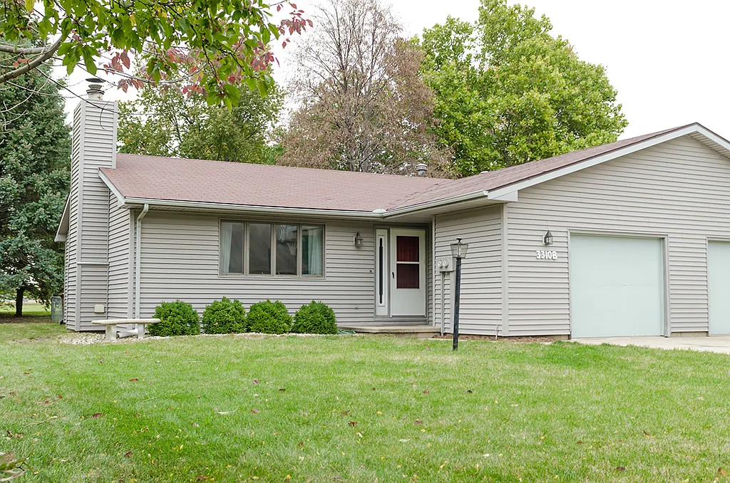 3310 Halifax Dr photo 1