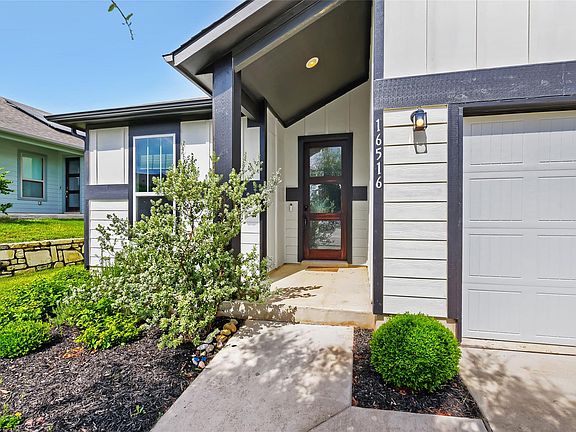 2nd image of 16516 Glimmering Rd