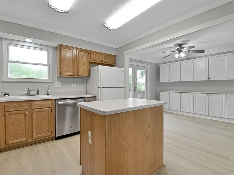 5978 Alice Dr — Photo 14
