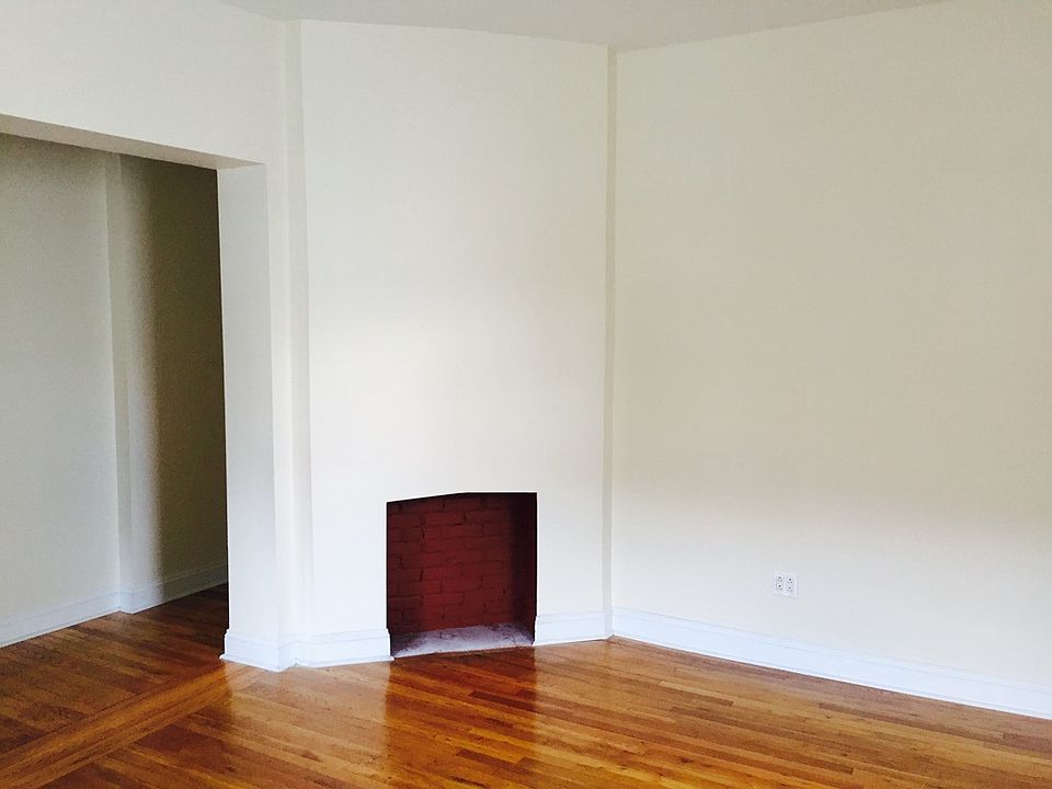 1st image of 717 Saint Ouen St